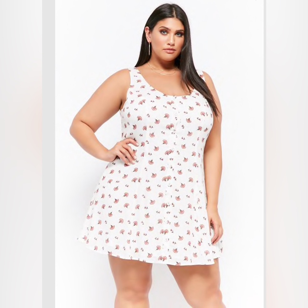 Plus size floral shift dress